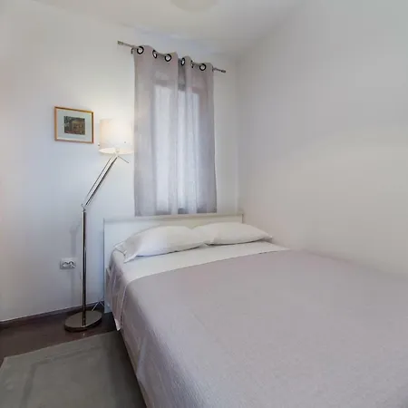 Bella Apartment *